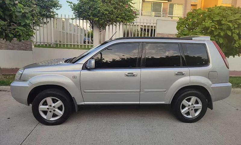 Nissan Xtrail 2007 L...