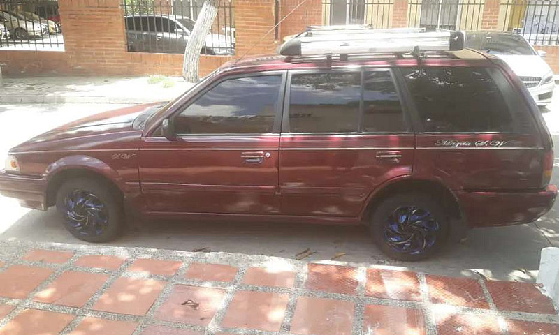 Mazda 323 Sw Modelo ...