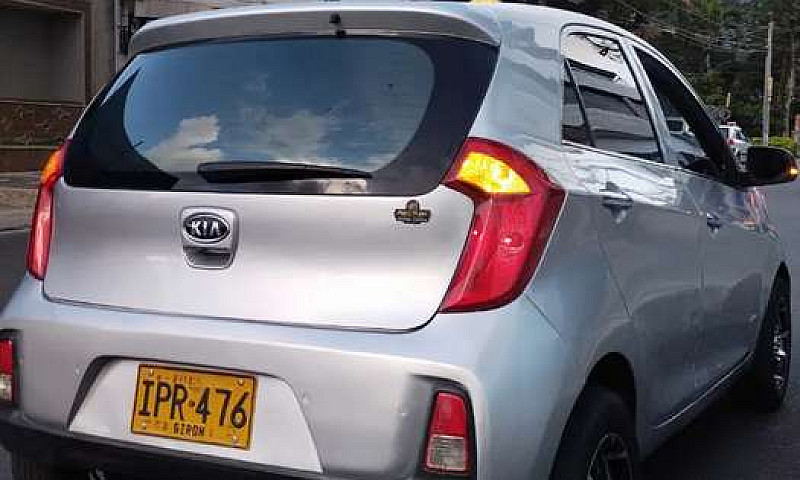 Vendo Kia Picanto Su...