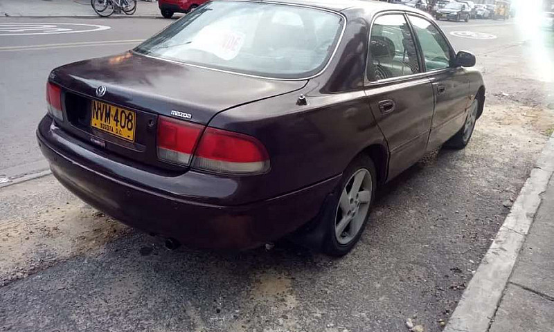 Excelente Mazda...