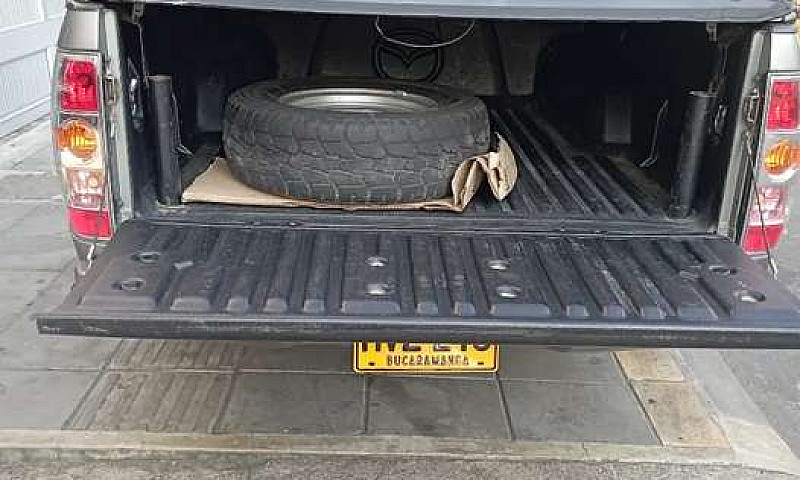 Mazda Bt-50 Modelo 2...