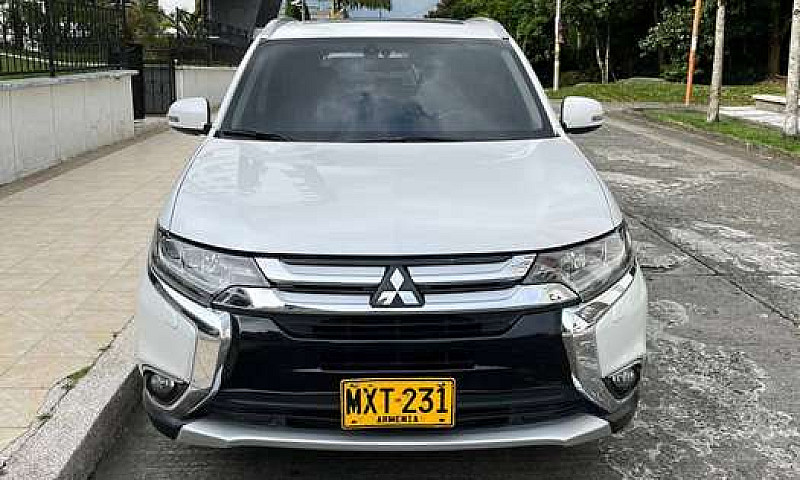 Mitsubishi Outlander...