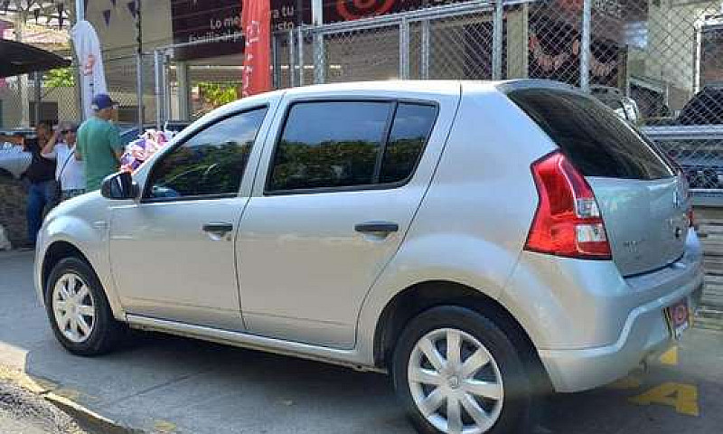 Renault Sandero Life...