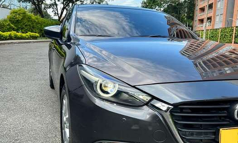 Mazda 3 2019...