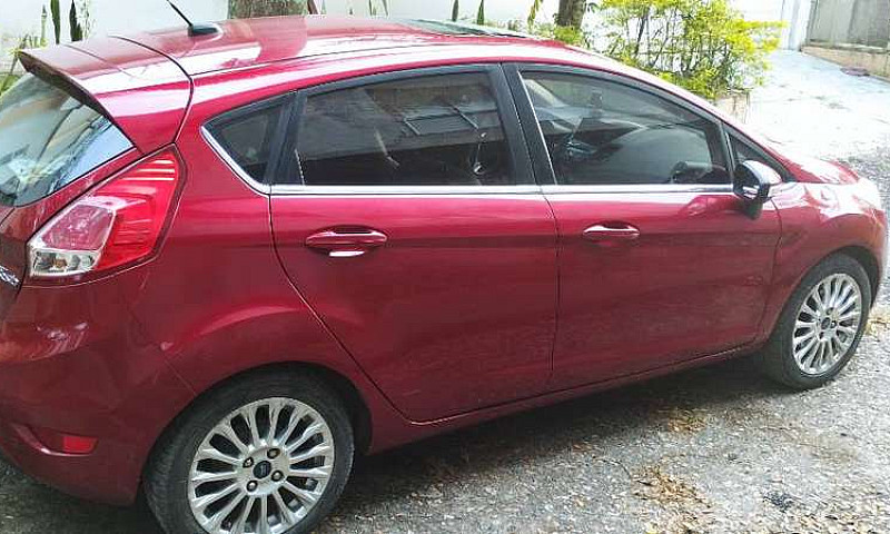Ve Do Ford Fiesta Ti...