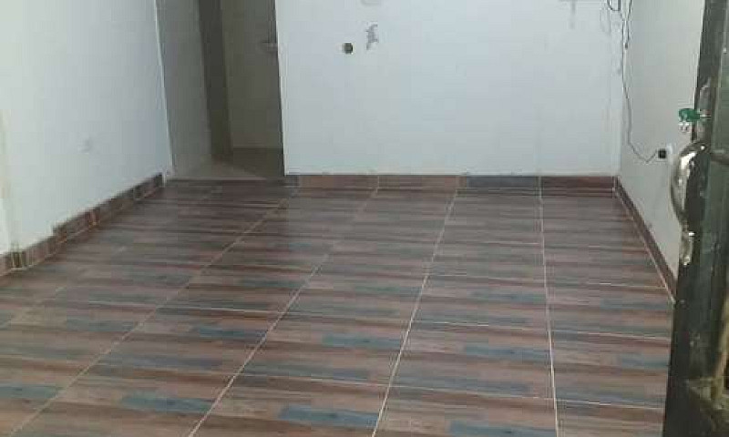 Se Arrienda Habitaci...