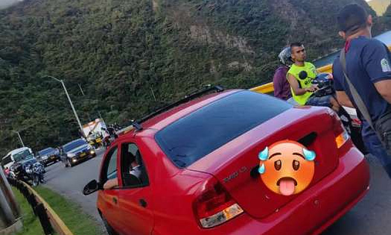 Lindo Aveo 2007...