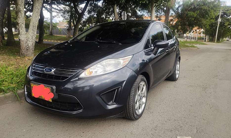 Ford Fiesta Automati...