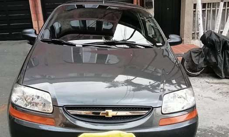 Se Vende Aveo Family...