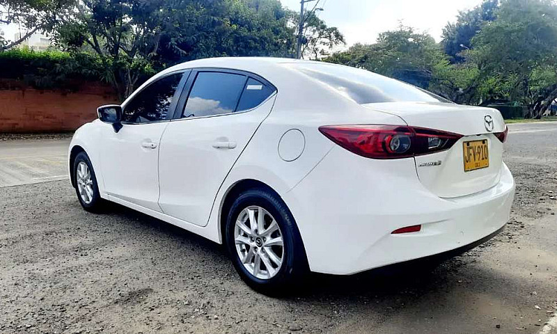 Hermoso Mazda 3 Prim...