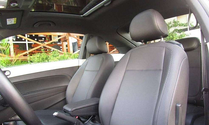Volkswagen Beetle - ...