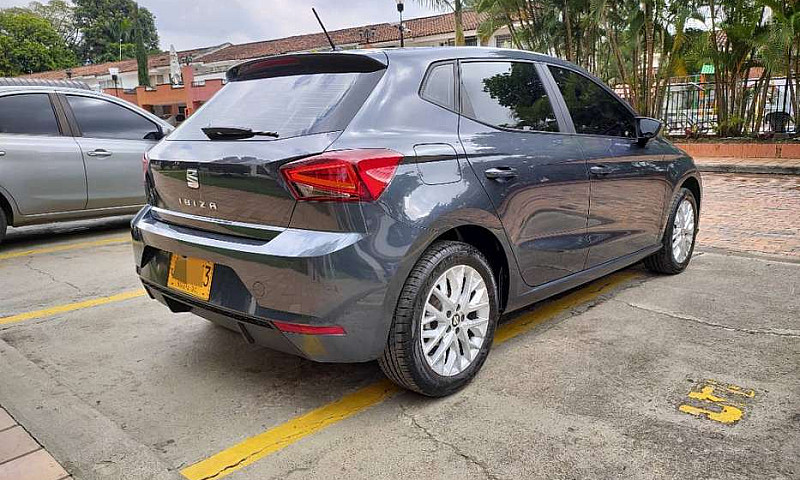 Seat Ibiza Style 202...