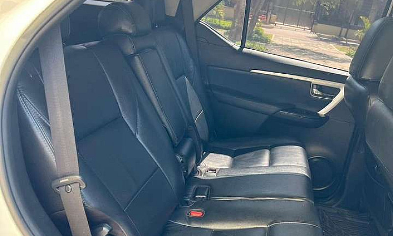 Toyota Fortuner 2017...