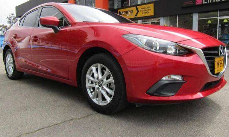 Mazda 3 -  Mod 2017...