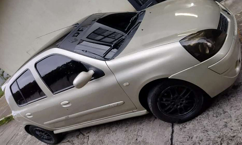 Vendo Hermoso Clio 2...