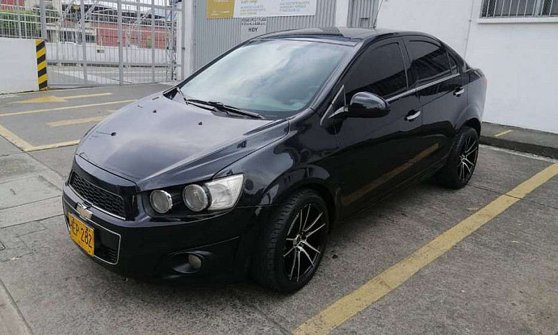 Chevrolet Sonic Lt16...