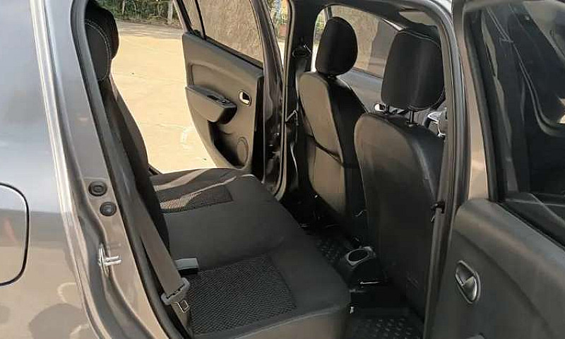 Se Vende Renault San...