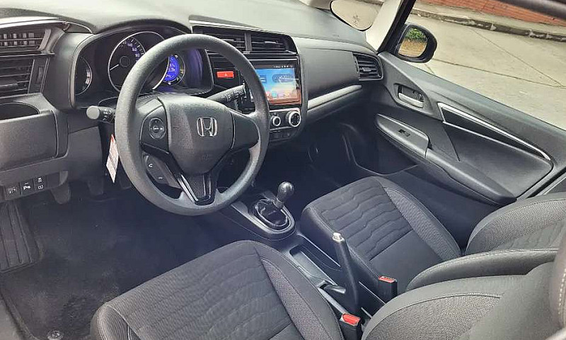 Honda Wrv Lx Mec F.e...