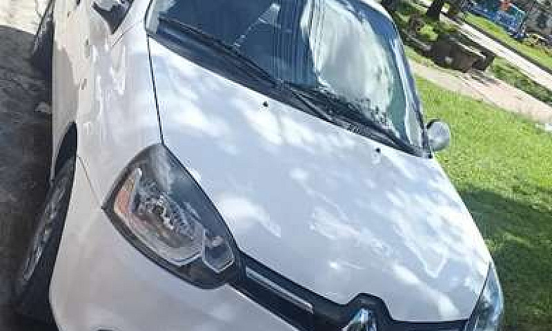 Vendo Clio 2017...