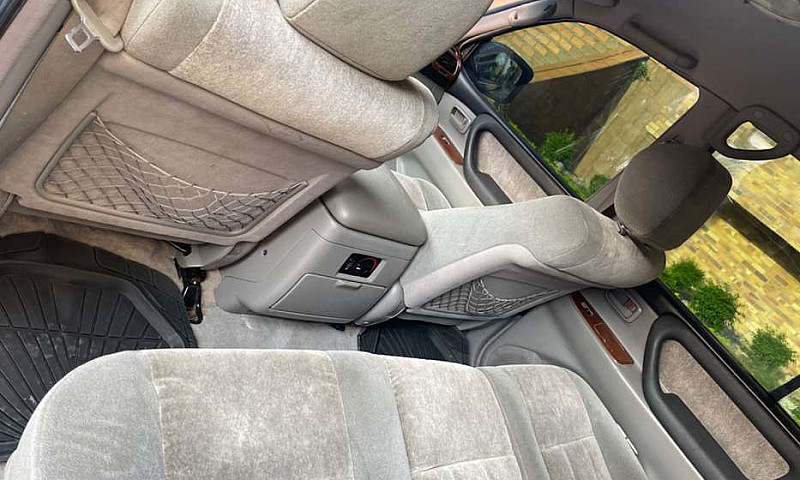 Toyota Sahara 2006 L...