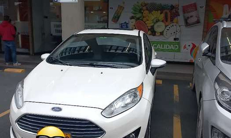 Vendo Ford Fiesta Ti...