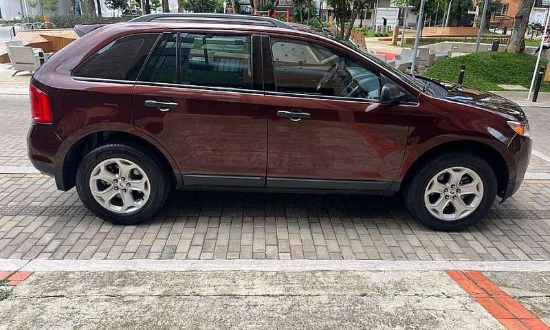 Vendo Ford Edge 2012...