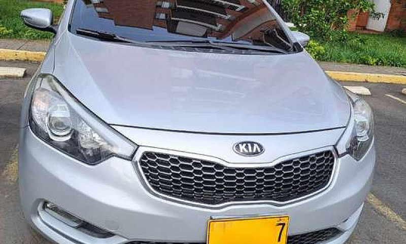 Hermoso Kia Cerato P...