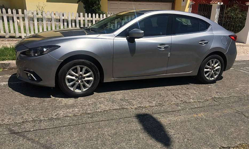 Vendo Mazda 3 2016...