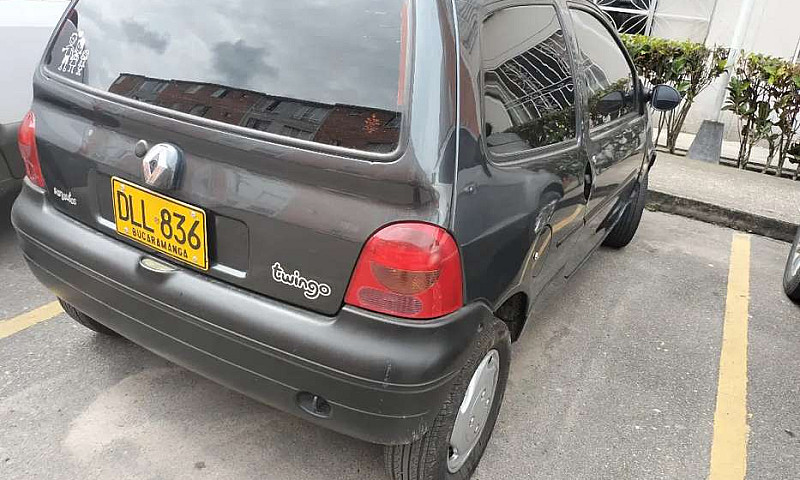 Se Vende Twingo Mode...