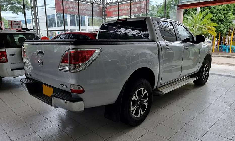 Mazda Bt-50 Professi...