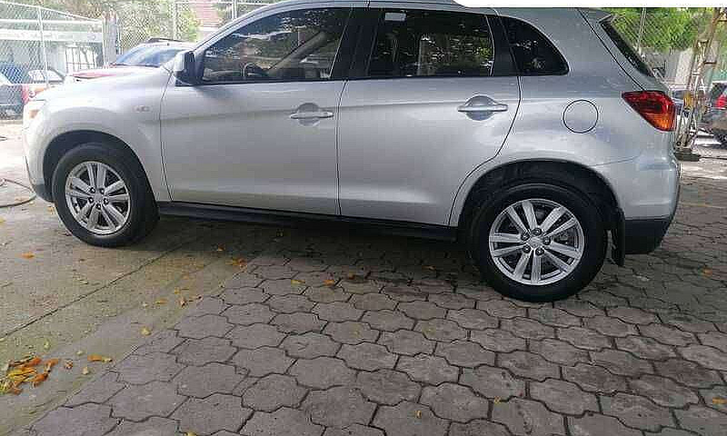 Mitsubishi Asx Id 40...