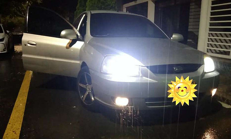 Vendo Carro Kia Styl...