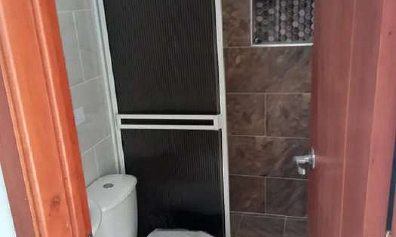 ¡Ojo! Se Vende Casa ...