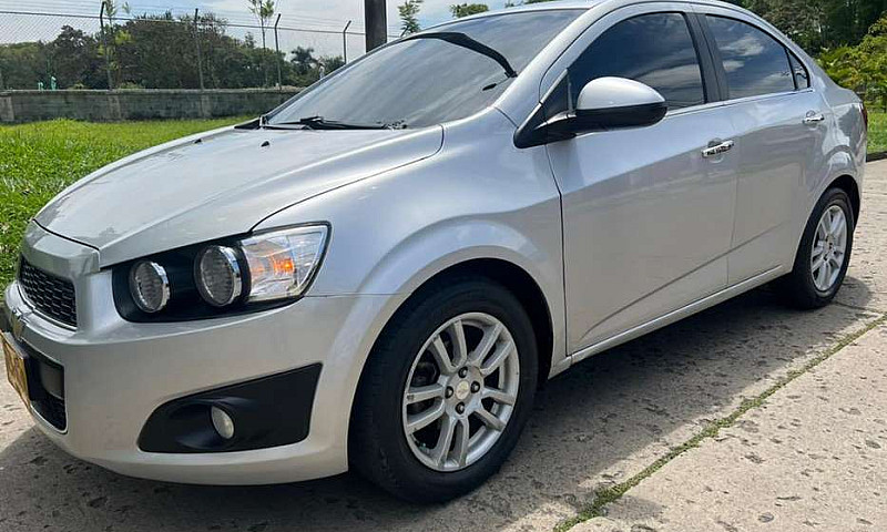 Vendo Chevrolet Soni...