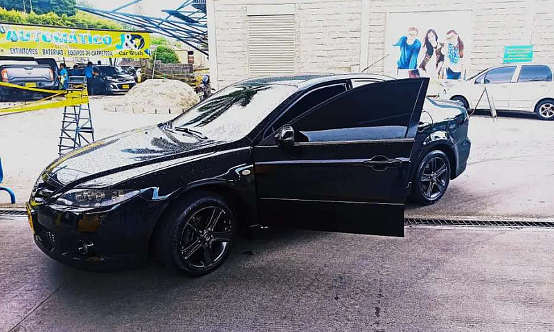 Mazda 6Sr 2008...