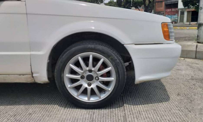 Venta De Mazda 323 E...