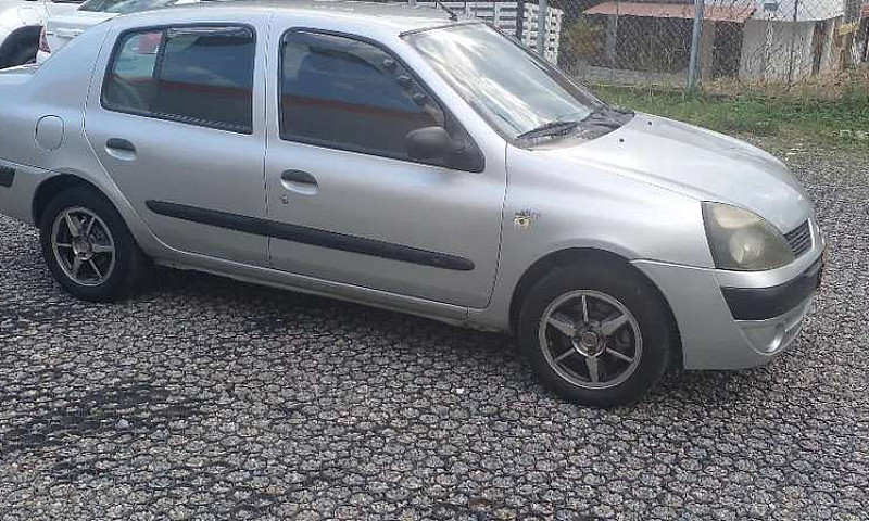 Vendo Renault Symbol...