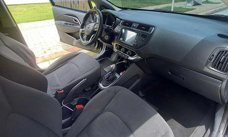 Kia Rio 2015...