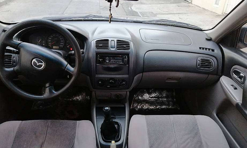 Vendo Mazda Allegro ...
