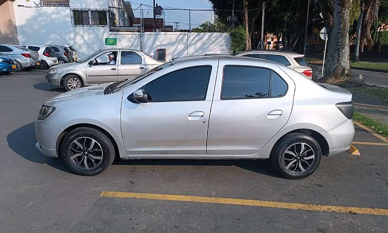 Renault Logan 2019...