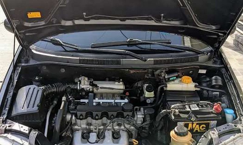 Chevrolet Aveo Fami6...