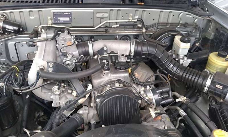 Camioneta Mazda Bt50...