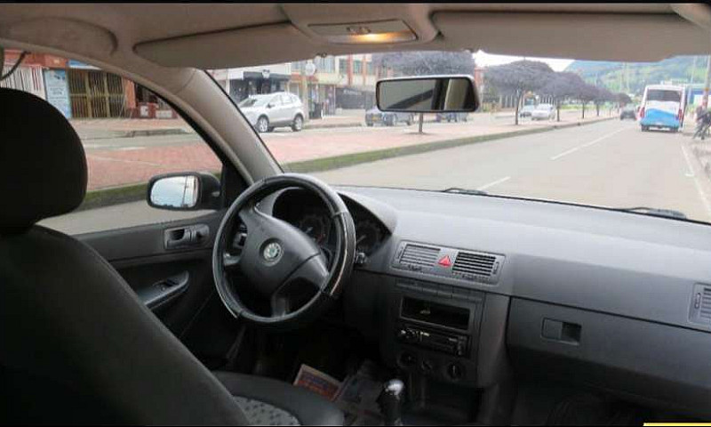 Vendo Skoda Fabia 20...