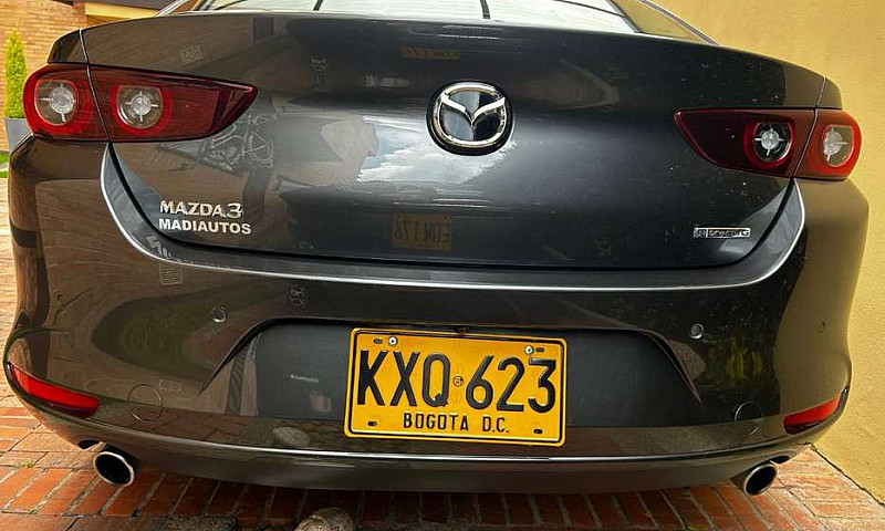 Mazda 3 Hibrido Gran...