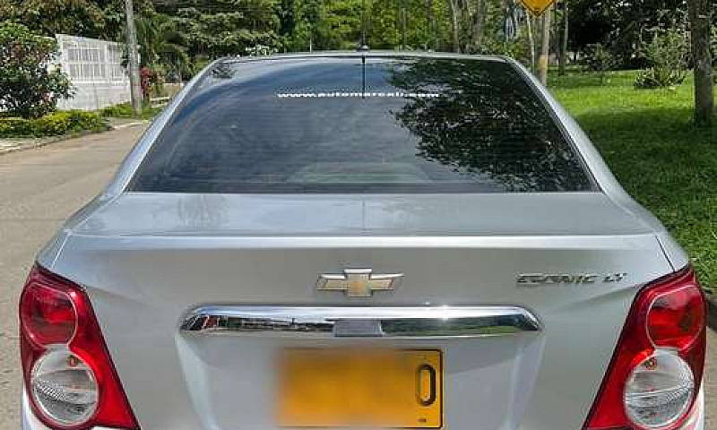 Vendo Chevrolet Soni...