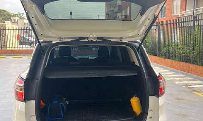 Ford Escape Se 4X2...