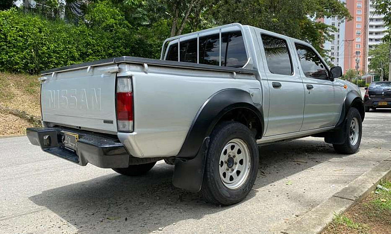 Nissan Frontier Np30...