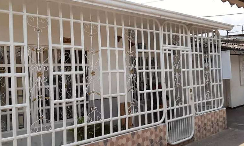 Vendo Hermosa Casa E...