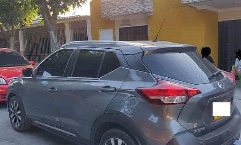 Nissan Kicks Año 202...