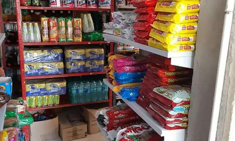 Se Vende Tienda...